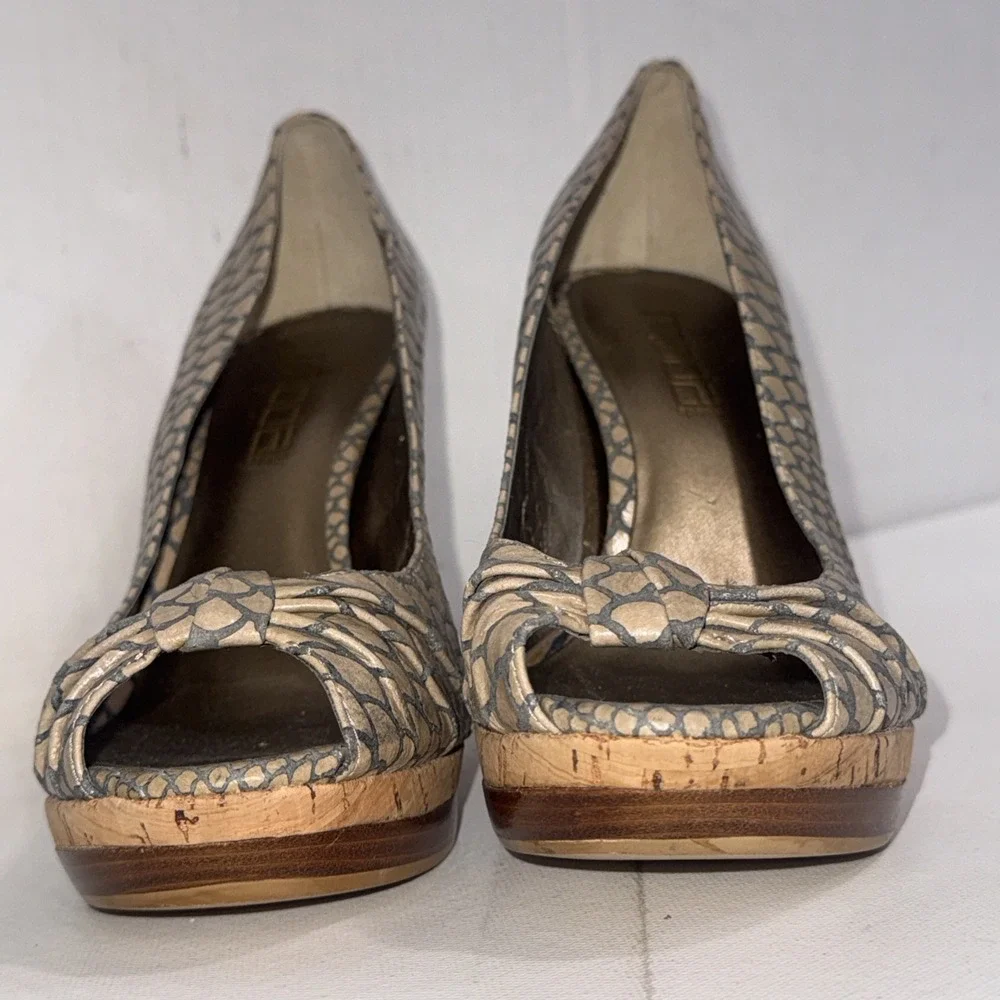 Moda Peep Toe Snakeskin Taupe Stiletto Bow Wedge Platform Pumps‎ Heels 8.5 M